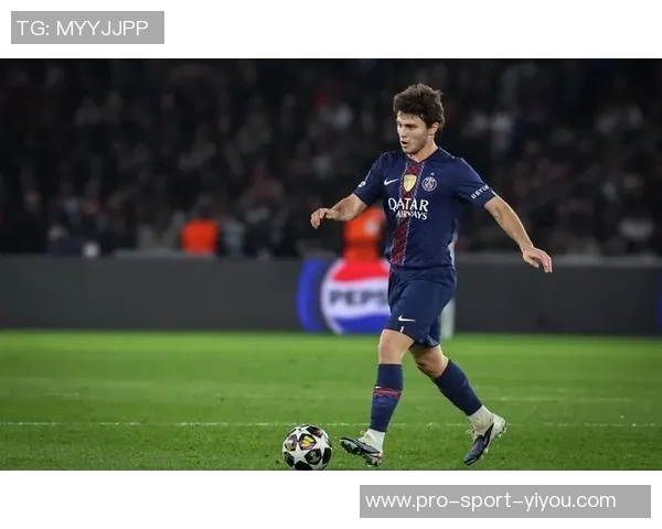 若昂内维斯:从新星崛起到足球舞台的闪耀之星 若昂内维斯:从新星崛起到足球舞台的闪耀之星